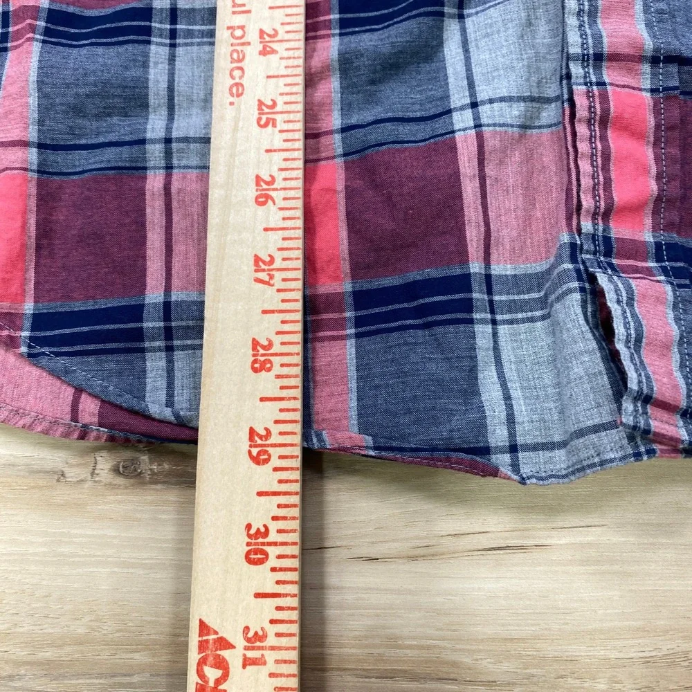 J. Crew Button Down Shirt Mens Large Classic Plaid 100% Cotton Pink Navy Grey